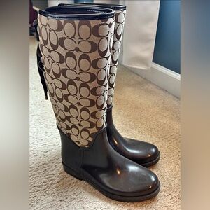 SOLD LOCALLY - COACH Rainboots